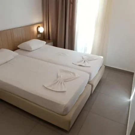 Catherine Hotel 2*